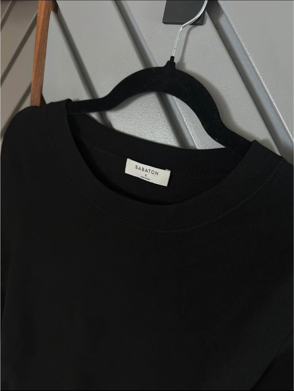 Babaton Black - Minimalist Knit